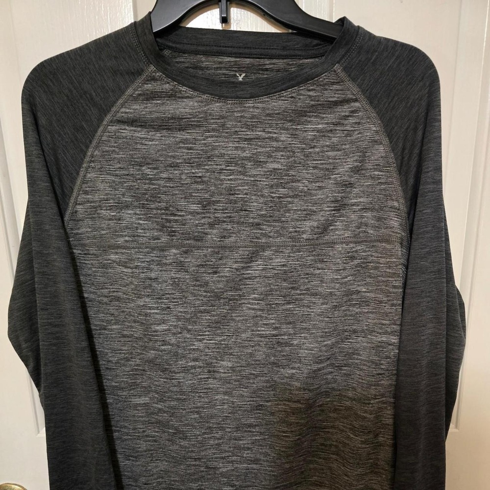 American Eagle 360 Extreme Flex Mens Small Grey Heather Raglan Long Sleeve Shirt